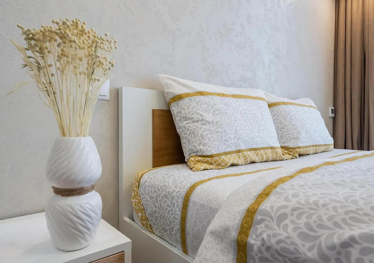 Smart Plaza Obolon: Designer Apartments Near Minska Metro Kyiv Ukraine