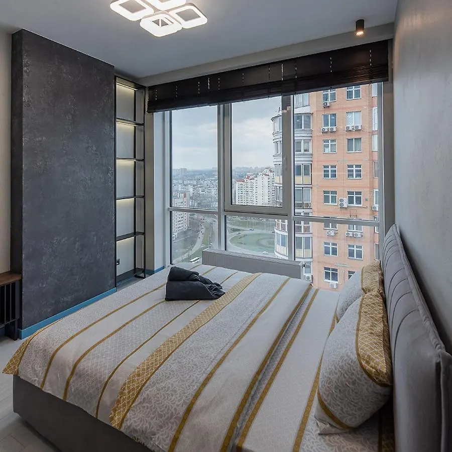 Smart Plaza Obolon: Designer Apartments Near Minska Metro Kyiv